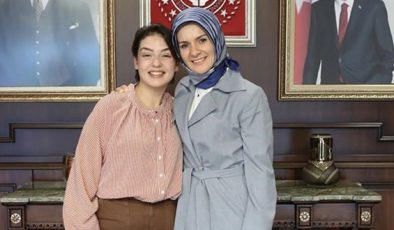 Aile ve Sosyal Hizmetler Bakanı Mahinur Özdemir Göktaş, Rabia Birsen Göğercin ile Buluştu