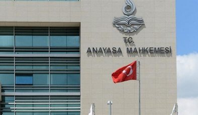 Anayasa Mahkemesi’nden Anneye Soybağı Reddi Hakkı Kararı