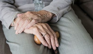 Dünya Alzheimer Günü’nde Pandeminin Etkileri ve Online Tedavi Yöntemleri