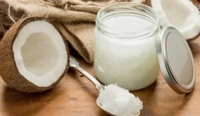 Hindistan Cevizi Yağının Saça Faydası! Feci Gürleştiriyor!